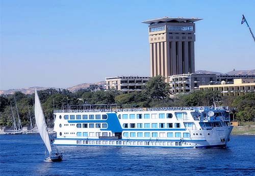 Viaje en El Cairo, Crucero por el Nilo y Hurgada.
